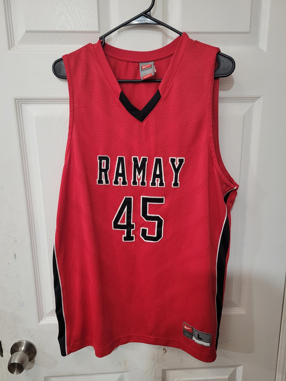 Rare Nike Ramay highschool basketball team jersey